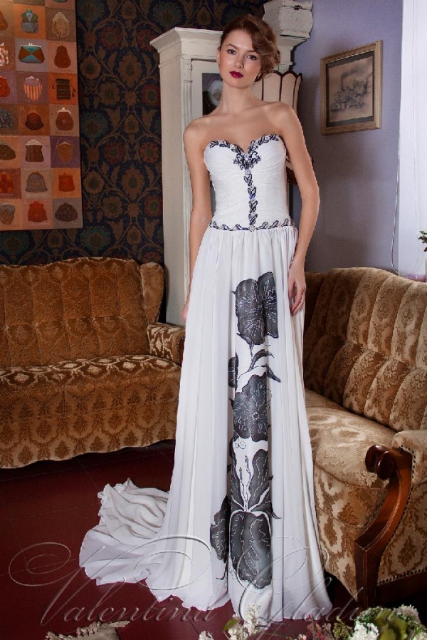 шикарное белое платье в пол с цветами батика Aquarelle